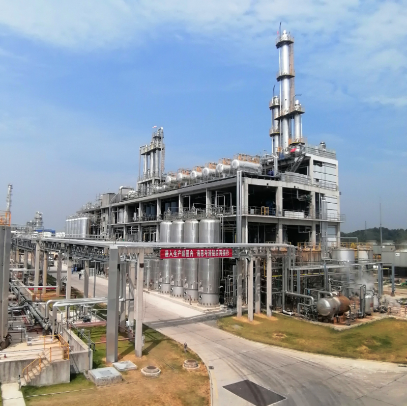 岳陽昌德新材料有限公司12萬噸/年己內酰胺資源綜合利用、4萬噸/年脂肪胺、2萬噸/年環保型有機溶劑、10.5萬噸/年醋酸酯項目