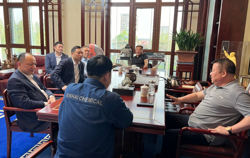 周鴻拜訪河北鑫海控股集團(tuán)有限公司董事長(zhǎng)詹國海