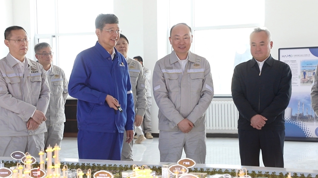 莫鼎革赴盤(pán)錦調(diào)研重點(diǎn)項(xiàng)目及所屬企業(yè)