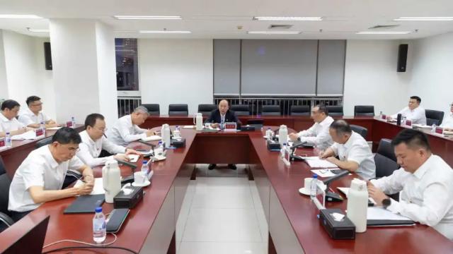 中國化學(xué)黨委召開常委會（擴(kuò)大）會議暨黨建工作領(lǐng)導(dǎo)小組會議